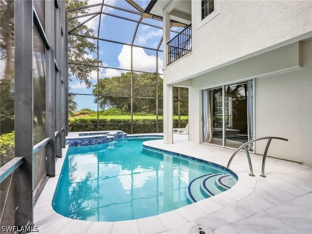 4232 Kensington High Street Naples FL 34105