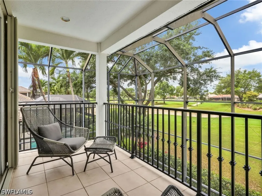 4232 Kensington High Street Naples FL 34105