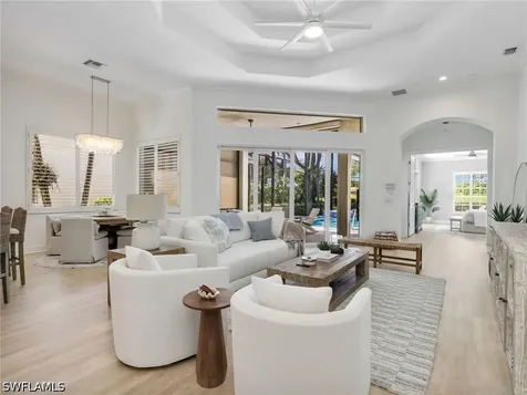 4232 Kensington High Street Naples FL 34105