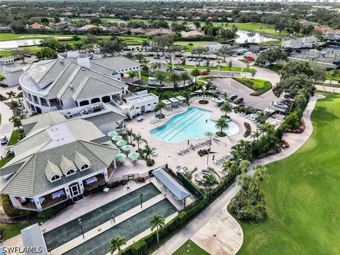 4232 Kensington High Street Naples FL 34105