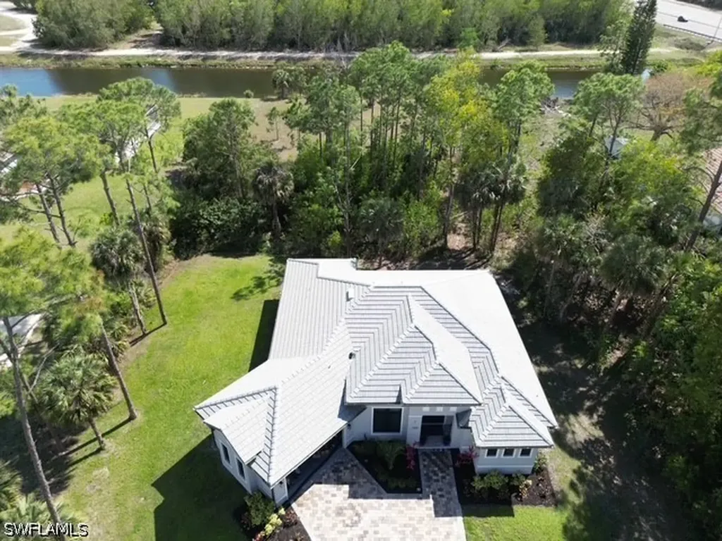 3160 Safe Harbor Drive Naples FL 34117
