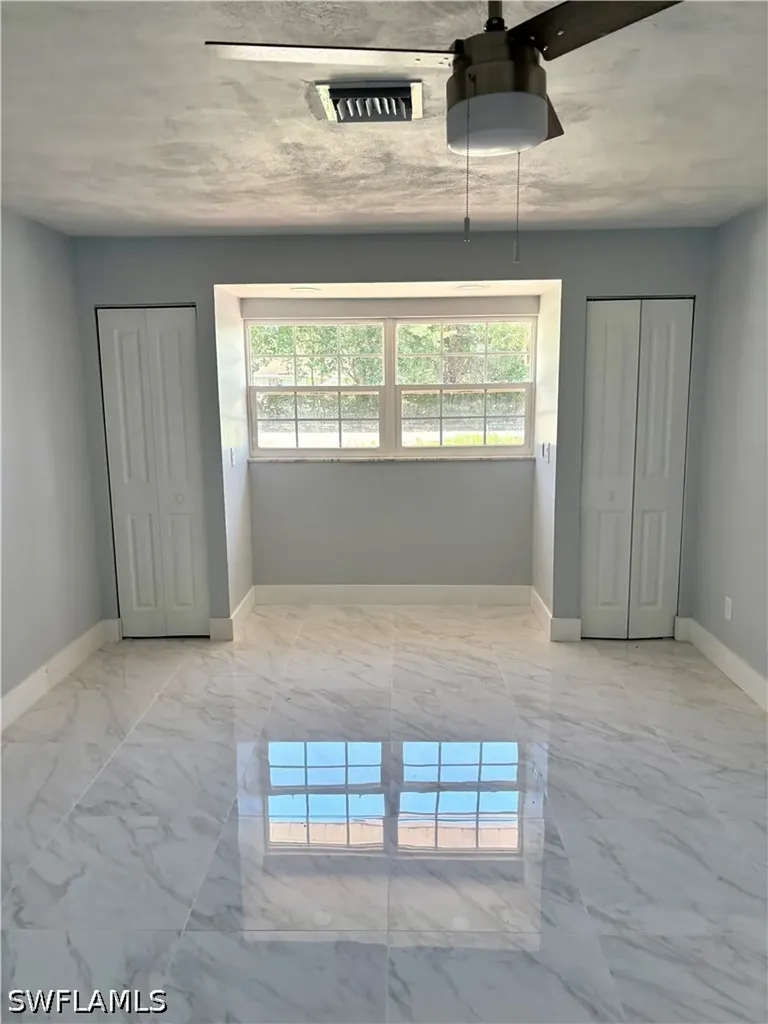 2101 43rd Terrace SW Naples FL 34116