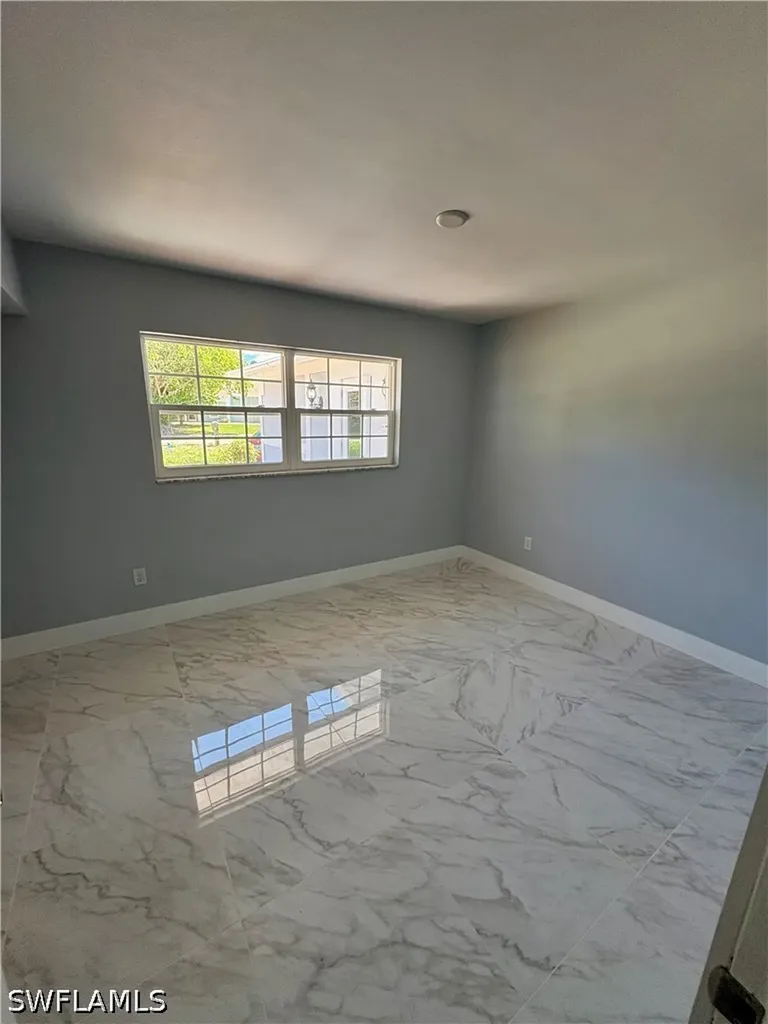 2101 43rd Terrace SW Naples FL 34116