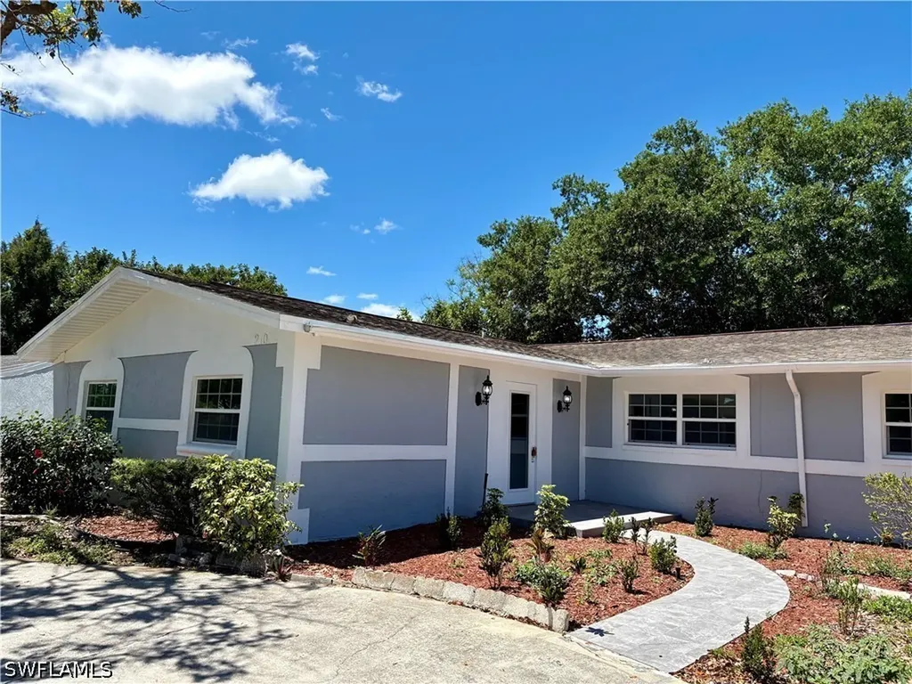 2101 43rd Terrace SW Naples FL 34116