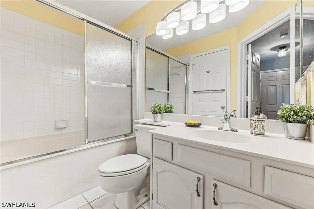8161 Twelve Oaks Circle Naples FL 34113