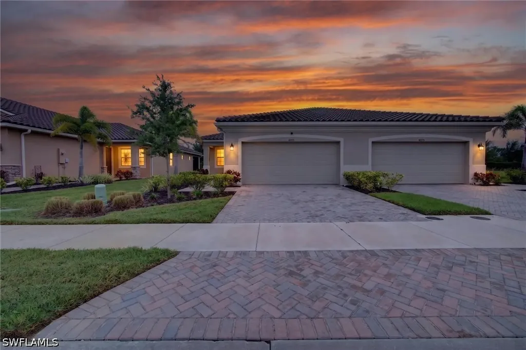 10371 Bonavie Cove Drive Fort Myers FL 33966