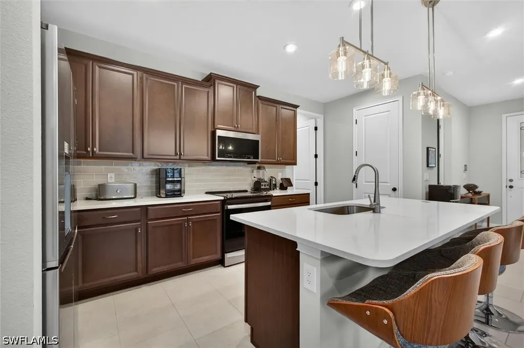 10371 Bonavie Cove Drive Fort Myers FL 33966