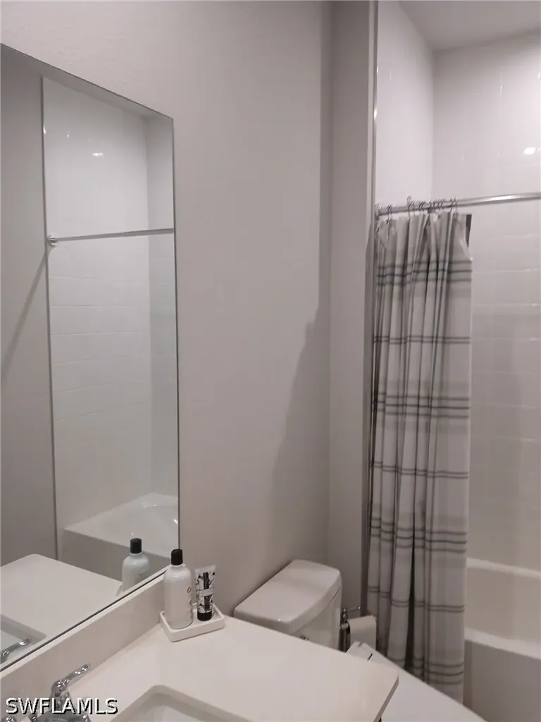 10371 Bonavie Cove Drive Fort Myers FL 33966