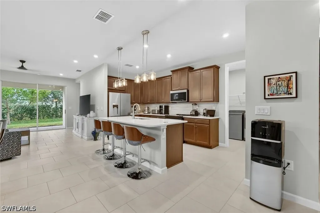 10371 Bonavie Cove Drive Fort Myers FL 33966