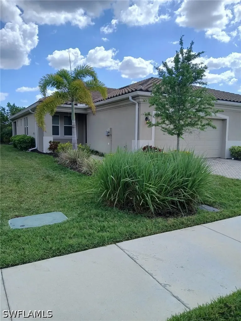 10371 Bonavie Cove Drive Fort Myers FL 33966