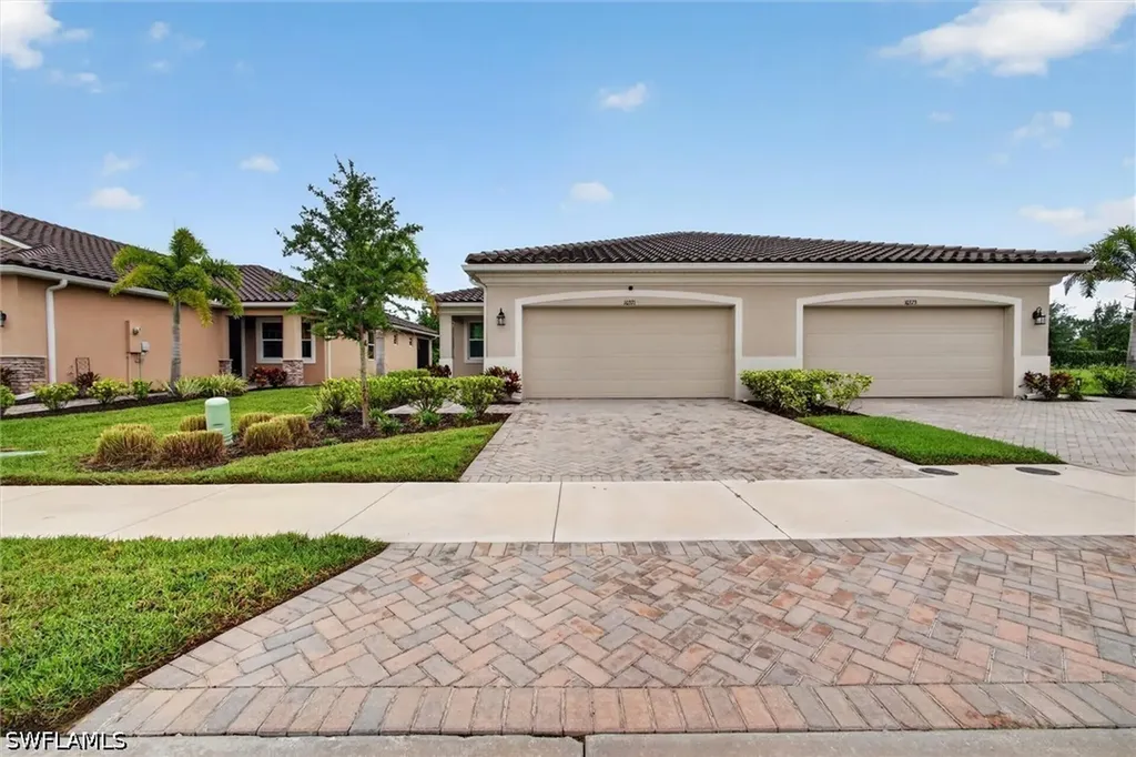 10371 Bonavie Cove Drive Fort Myers FL 33966