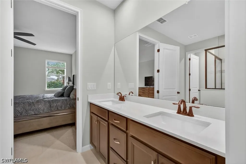 10371 Bonavie Cove Drive Fort Myers FL 33966