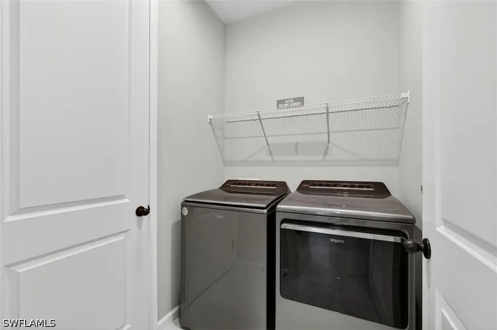 10371 Bonavie Cove Drive Fort Myers FL 33966