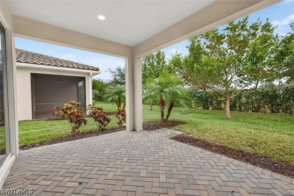 10371 Bonavie Cove Drive Fort Myers FL 33966