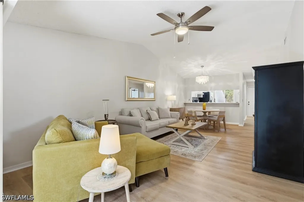 3531 County Barn Road Naples FL 34112