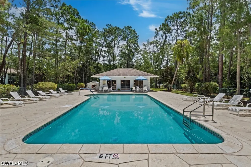 3531 County Barn Road Naples FL 34112
