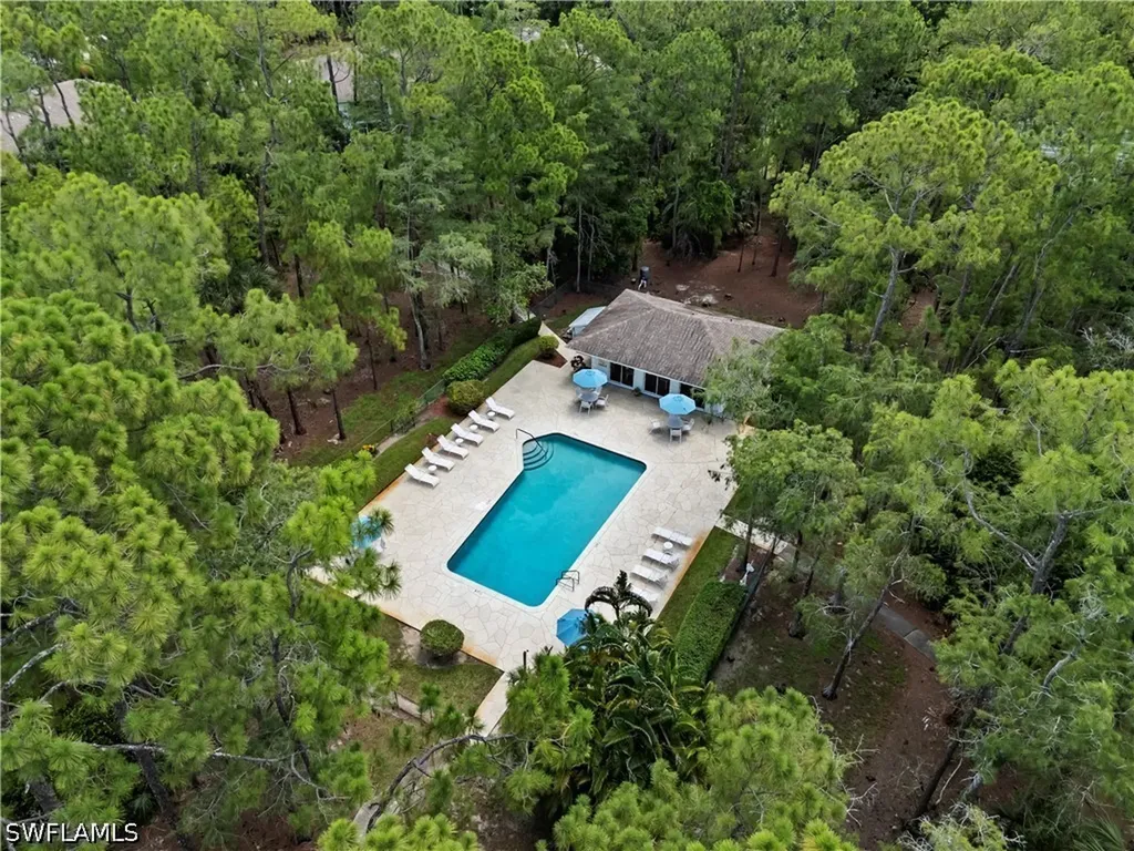 3531 County Barn Road Naples FL 34112