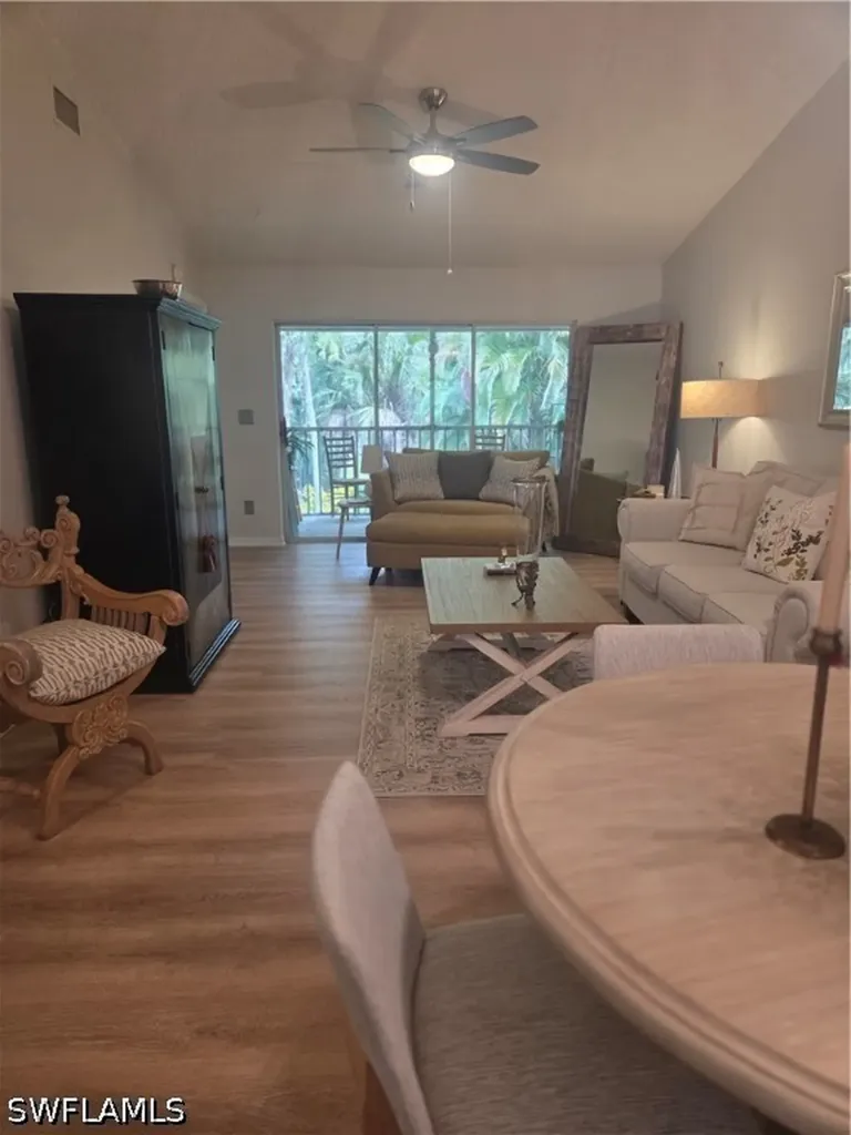 3531 County Barn Road Naples FL 34112