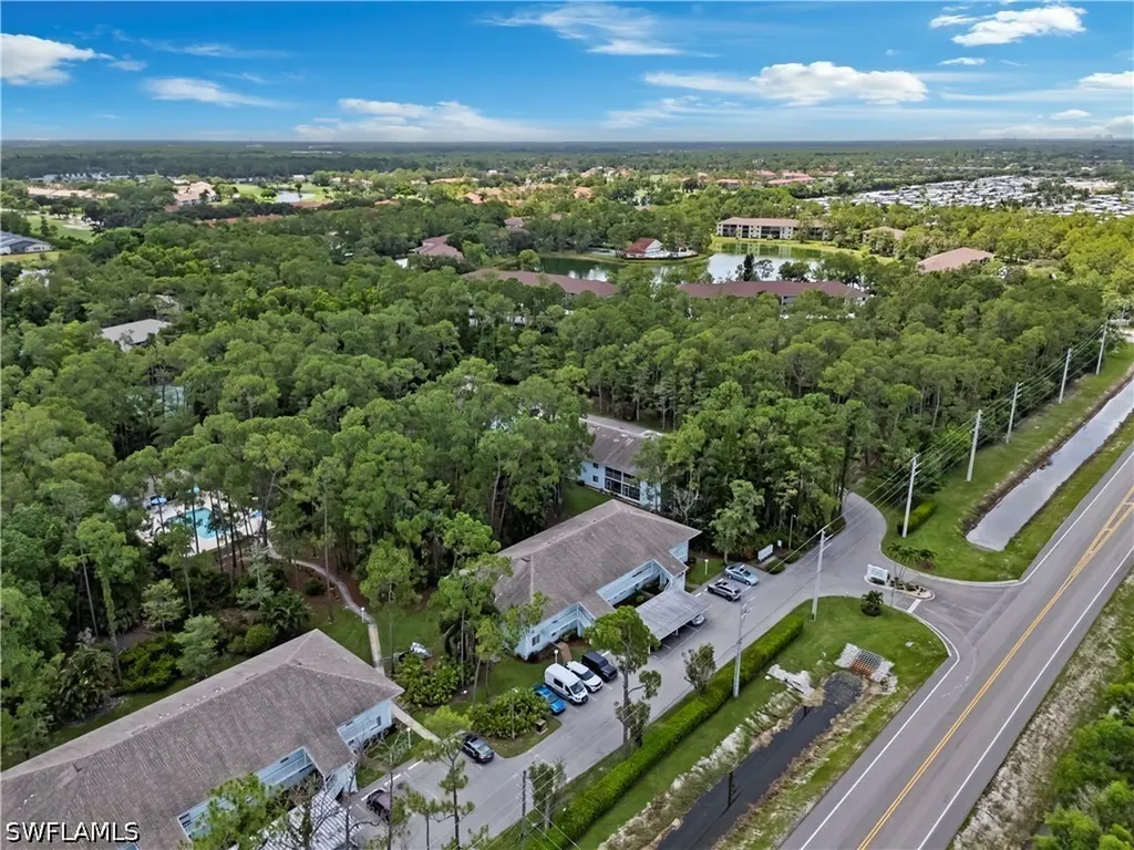 3531 County Barn Road Naples FL 34112