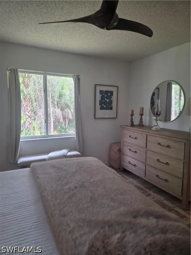 3531 County Barn Road Naples FL 34112