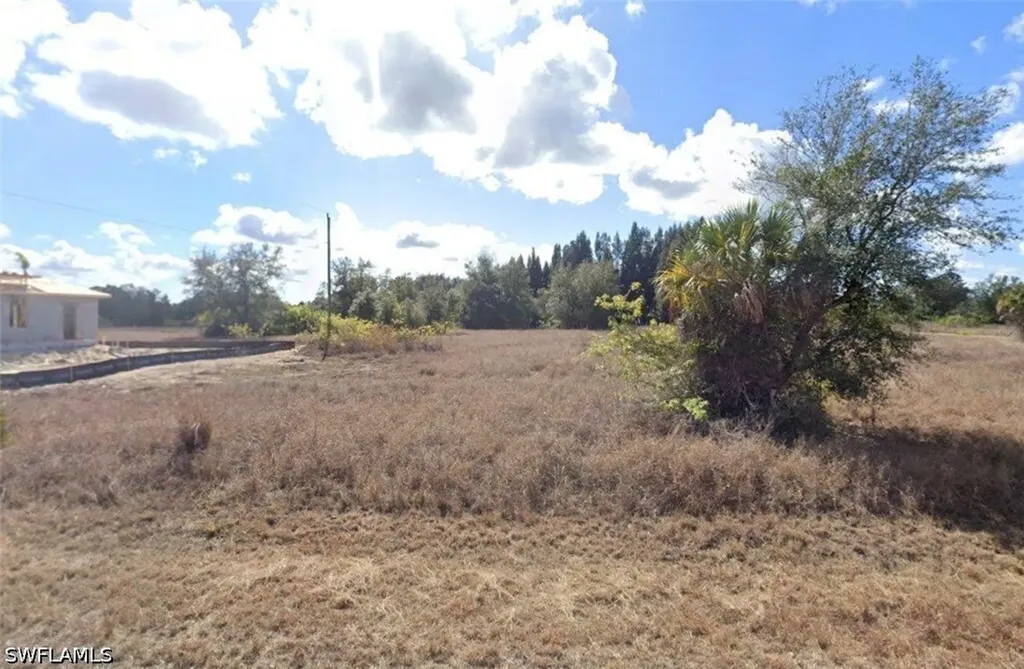 4102 E 17th Street Lehigh Acres FL 33972
