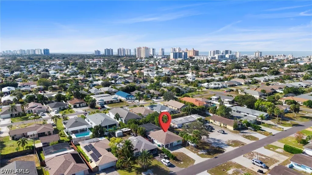 630 99th Avenue N Naples FL 34108