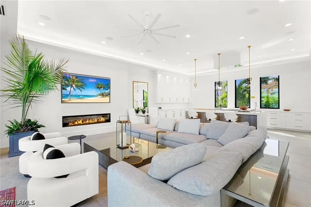 981 Aster Court Marco Island FL 34145