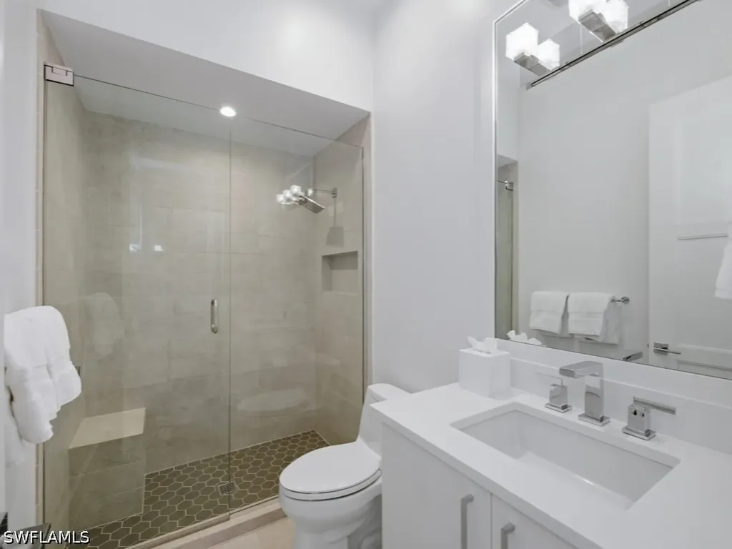 345 Banyan Boulevard Naples FL 34102