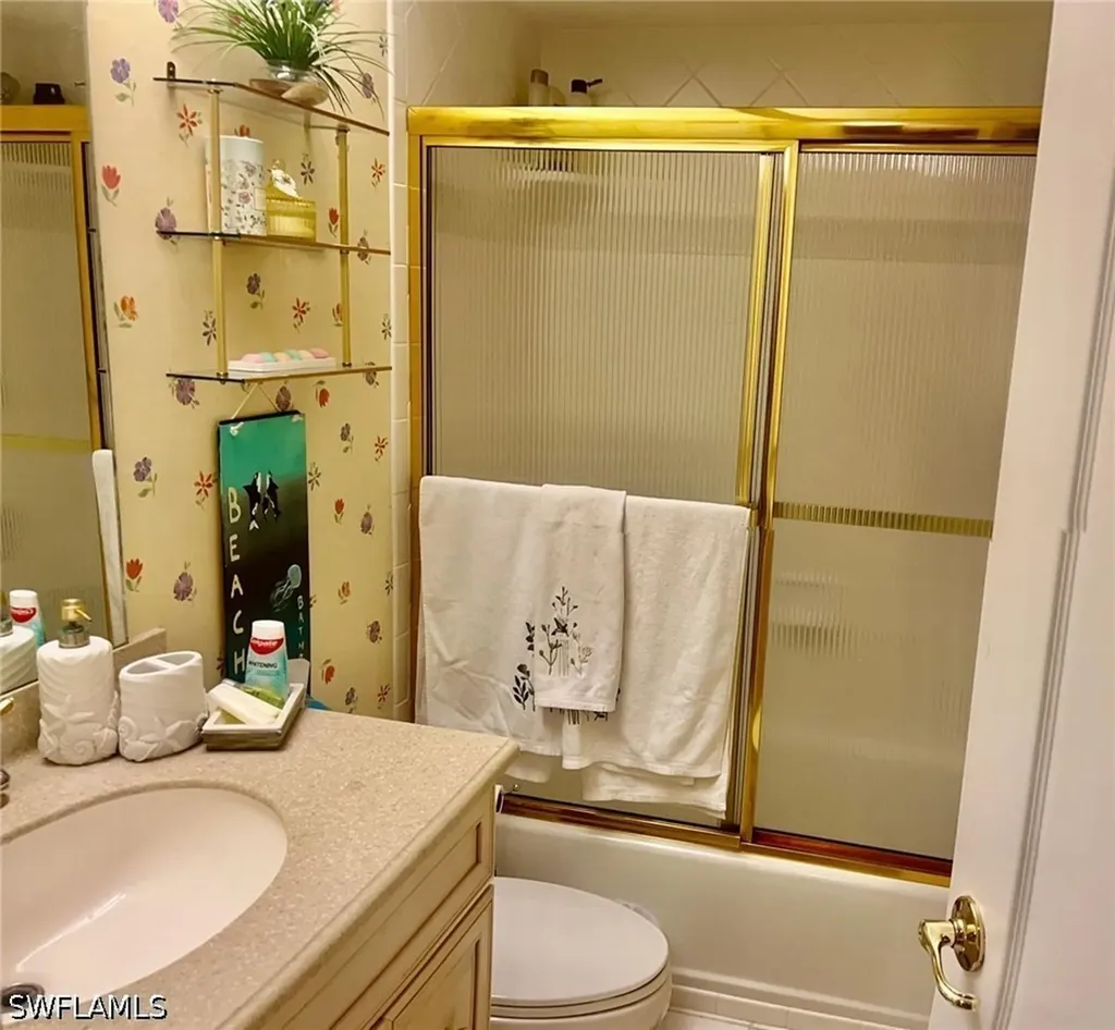 4187 Lakewood Boulevard Naples FL 34112