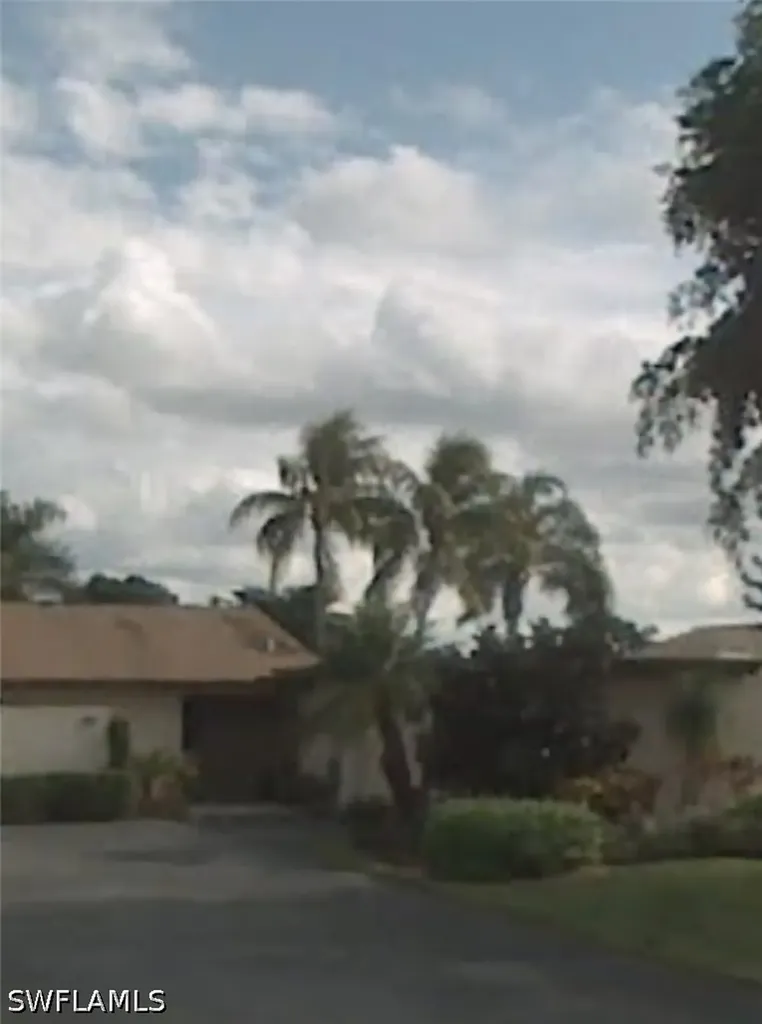4187 Lakewood Boulevard Naples FL 34112