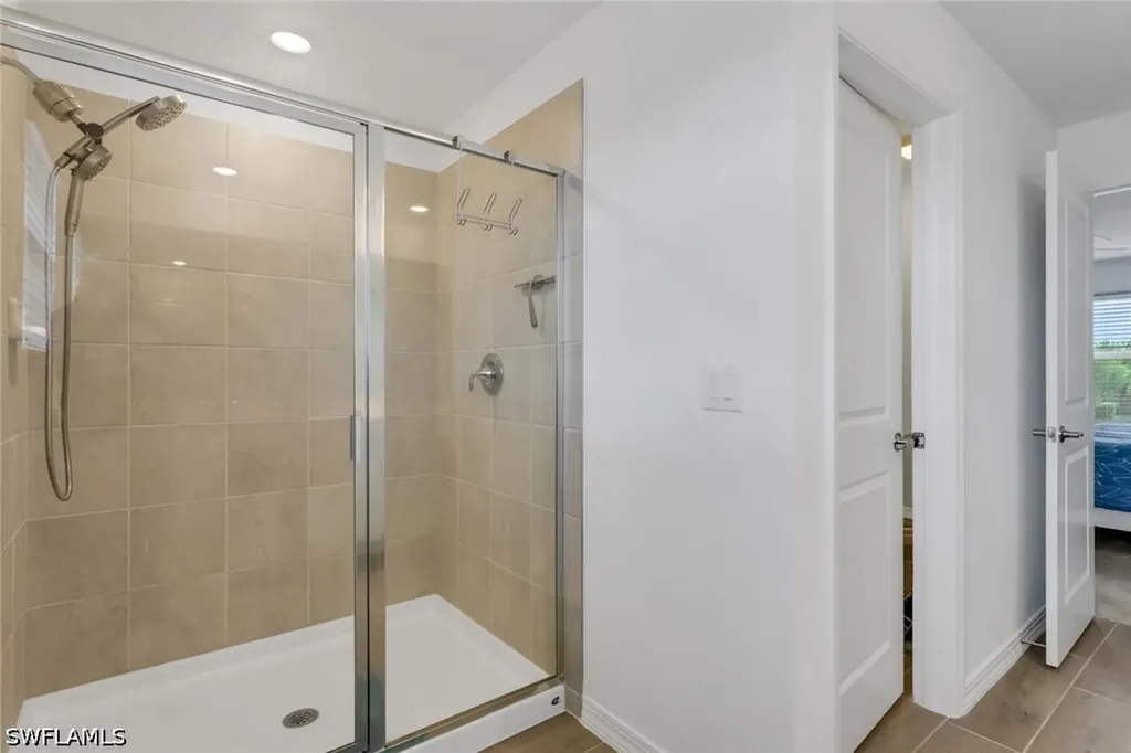 2257 Avocado Lane Naples FL 34120