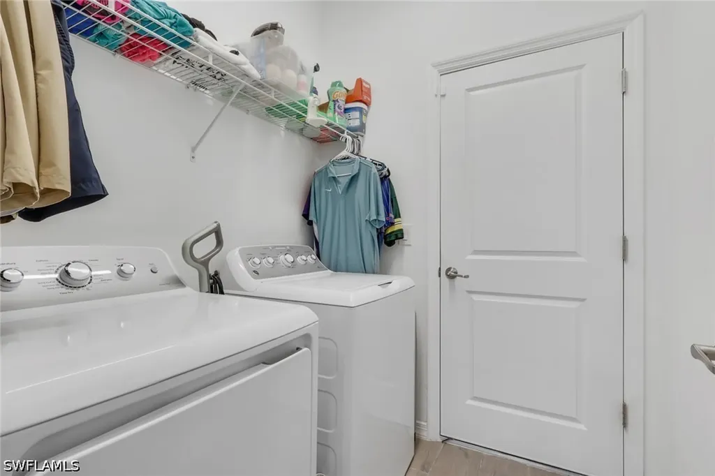 2257 Avocado Lane Naples FL 34120