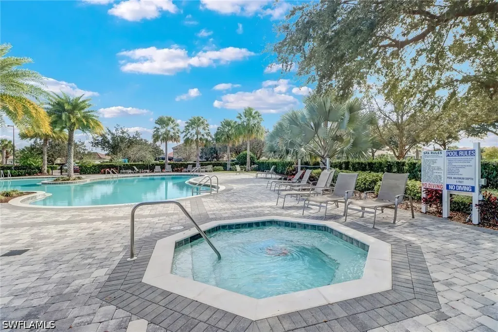2257 Avocado Lane Naples FL 34120