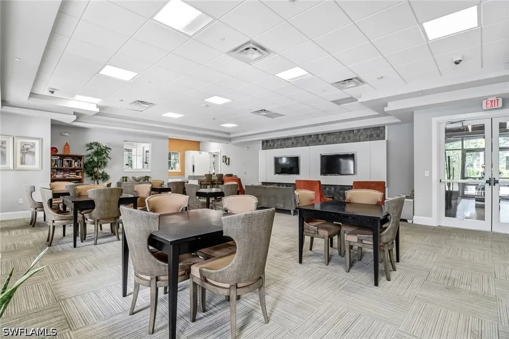 2257 Avocado Lane Naples FL 34120
