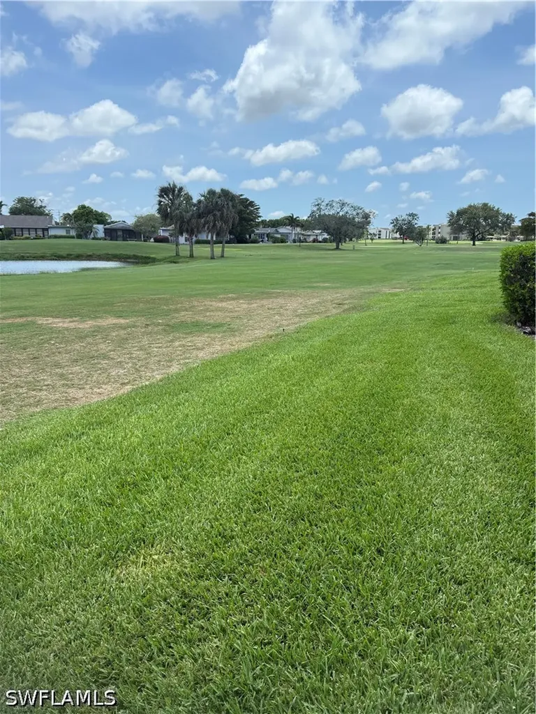 4187 Lakewood Boulevard Naples FL 34112