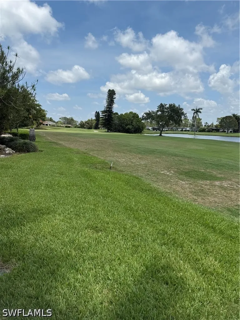 4187 Lakewood Boulevard Naples FL 34112