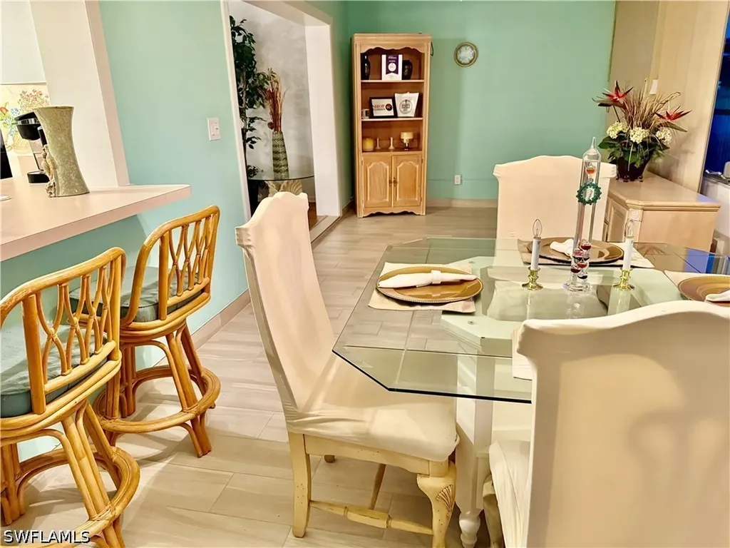4187 Lakewood Boulevard Naples FL 34112