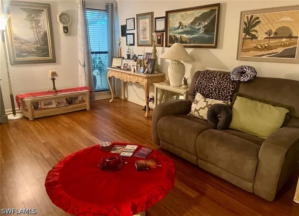 4187 Lakewood Boulevard Naples FL 34112