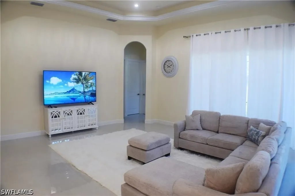 379 25th Street NW Naples FL 34120