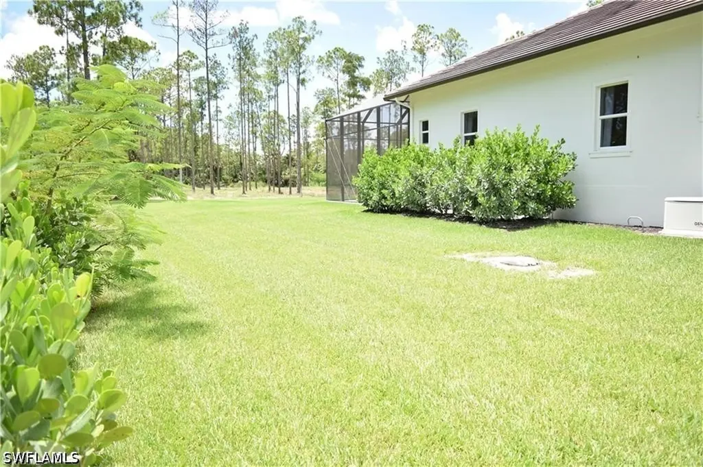 379 25th Street NW Naples FL 34120