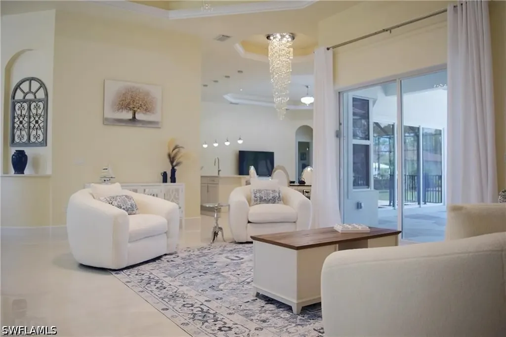 379 25th Street NW Naples FL 34120
