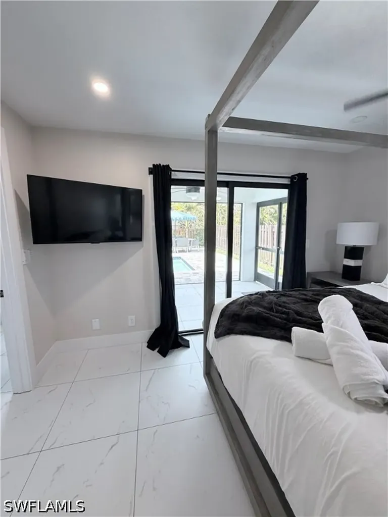 841 91st Avenue N Naples FL 34108