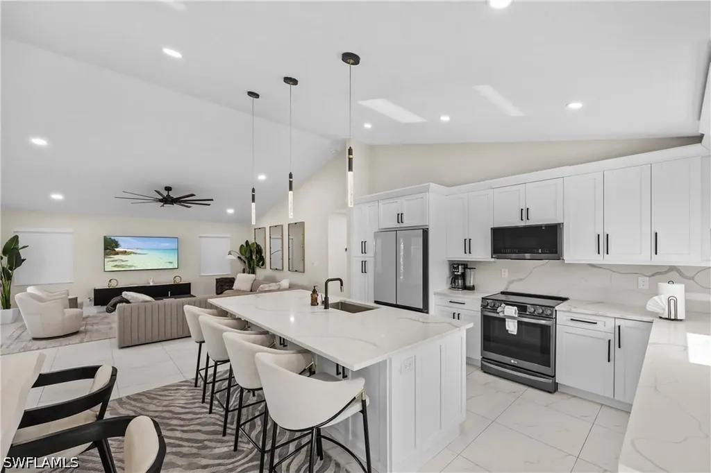 841 91st Avenue N Naples FL 34108