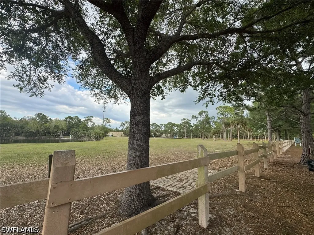 651 Pine Cone Lane Naples FL 34104