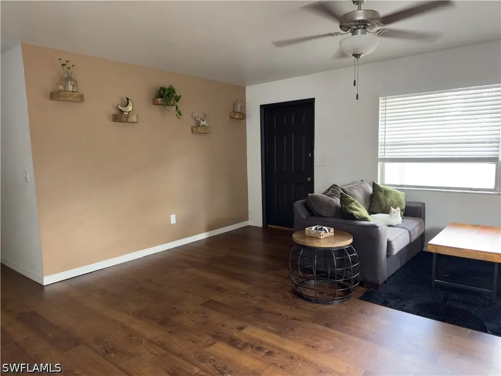 651 Pine Cone Lane Naples FL 34104