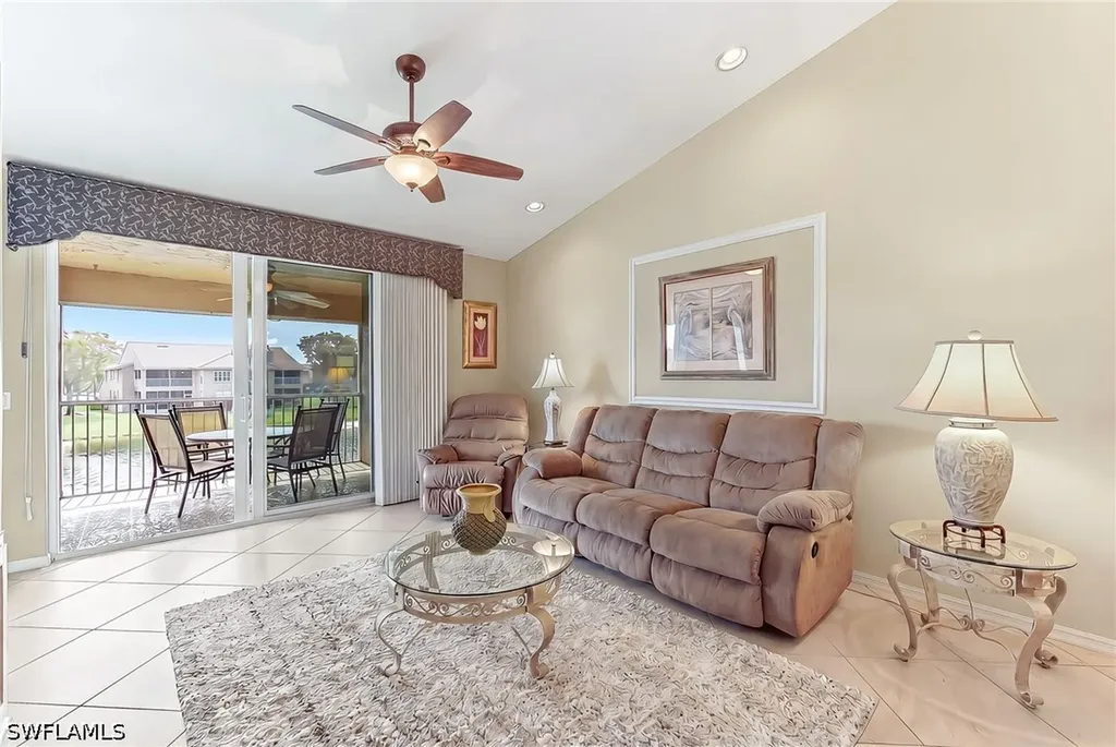 6720 Huntington Lakes Circle Naples FL 34119