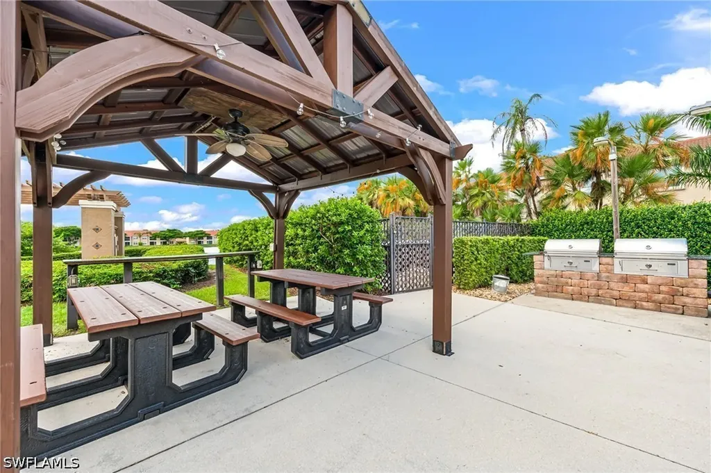 6720 Huntington Lakes Circle Naples FL 34119