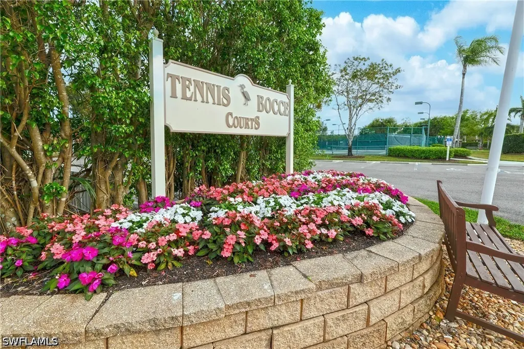 6720 Huntington Lakes Circle Naples FL 34119