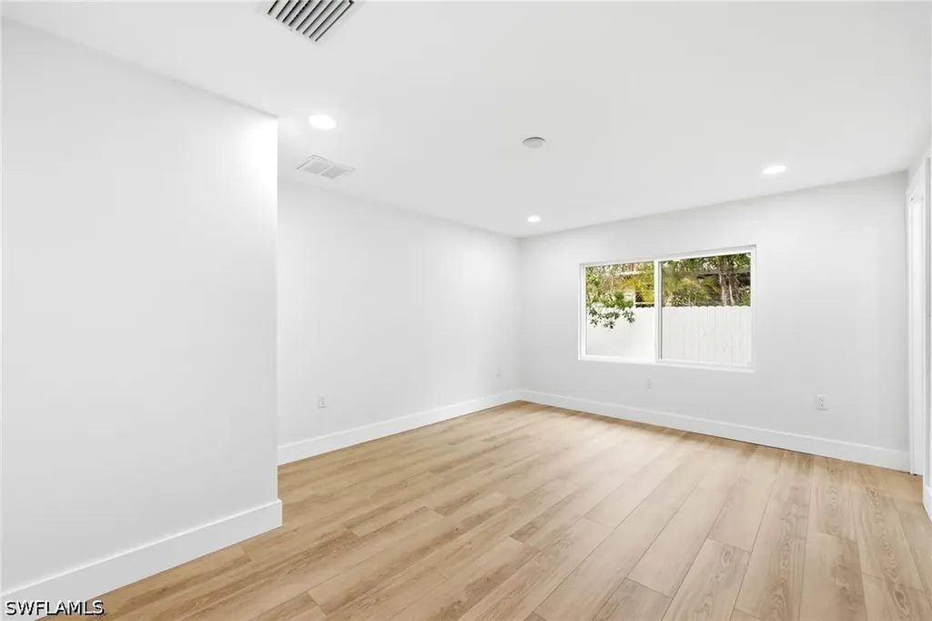 5344 Texas Avenue Naples FL 34113