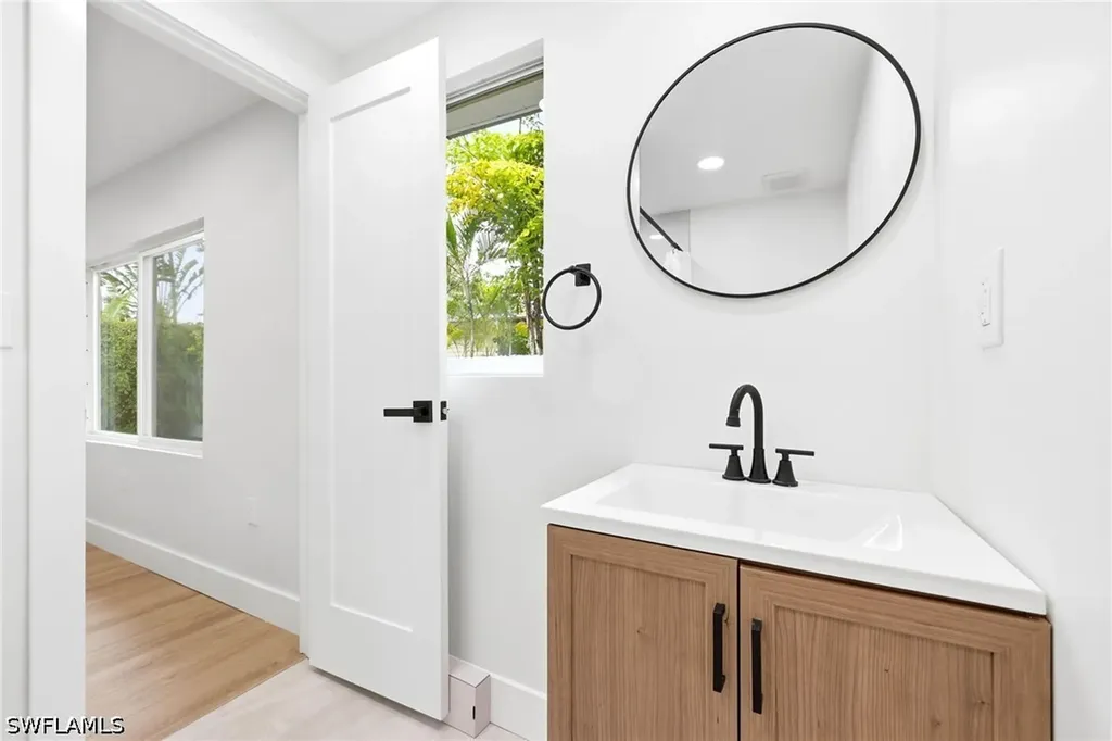 5344 Texas Avenue Naples FL 34113